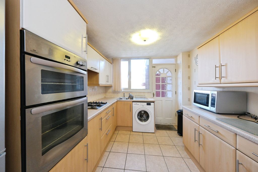 Additional image 5 of 3 bed terraced house for saleFairisle Close, Nottingham NG11