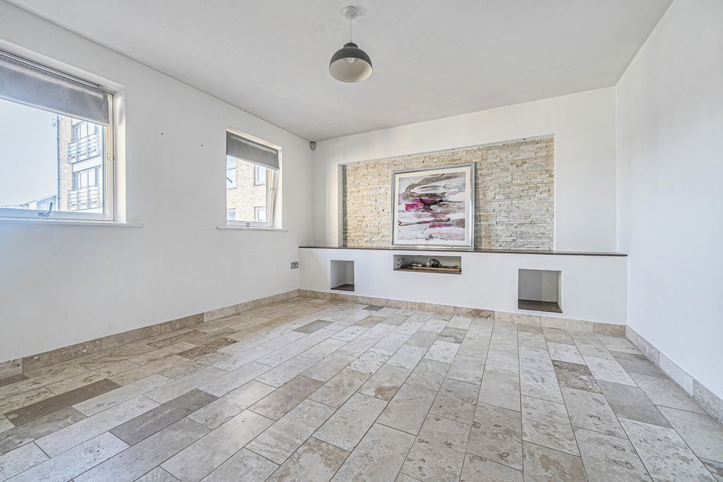 Additional image 8 of 3 bed flat for saleEstuary House, Portishead BS20