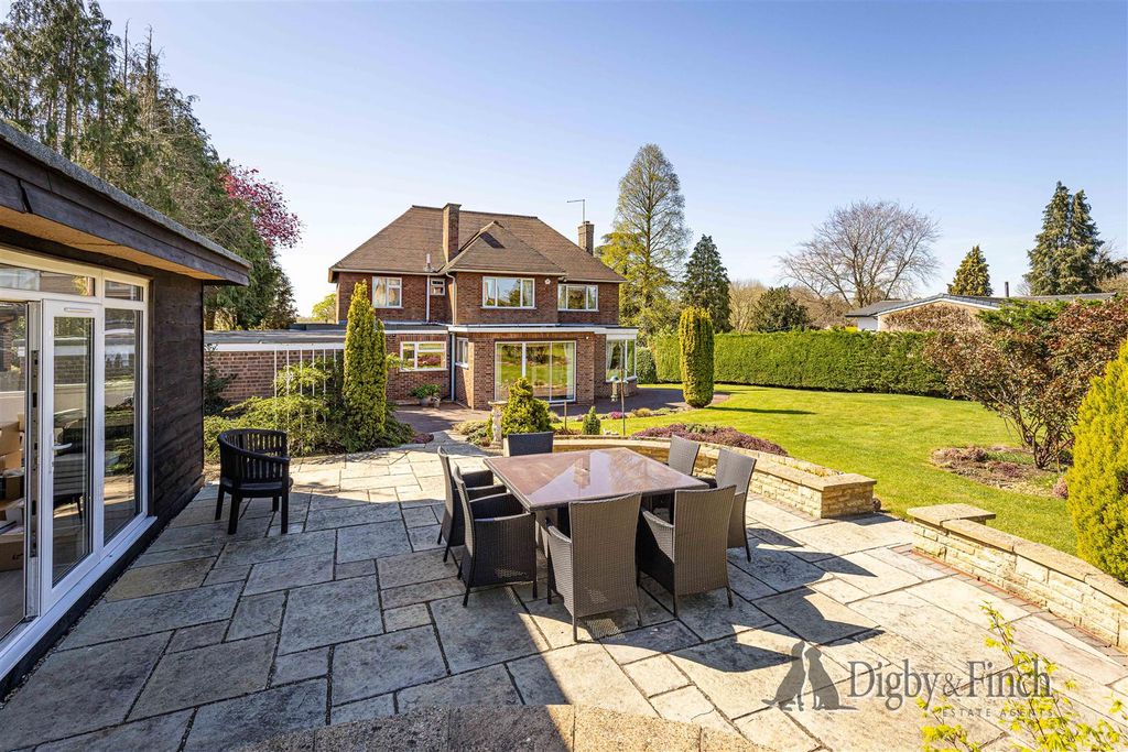 Additional image 28 of 4 bed property for saleThorpe Road, Peterborough PE3