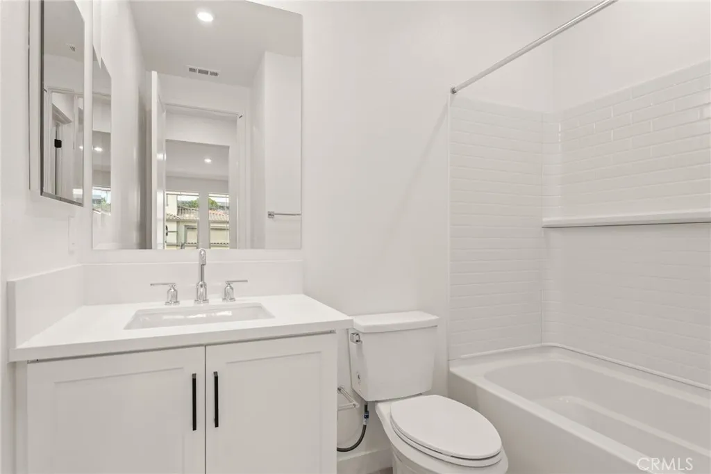 Additional image 51 of 1390 Amanda Glen N, Escondido, CA 92029