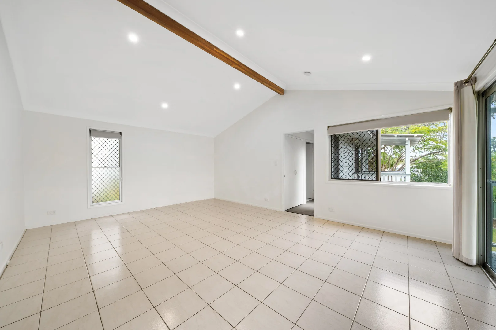Additional image 5 of 21 Calca Crescent, Ferny Hills QLD 4055