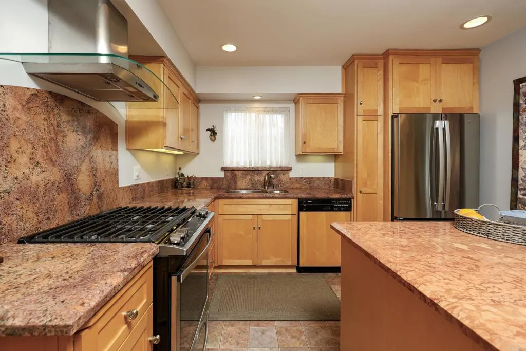 Additional image 83 of 6145 Carling Way, San Diego, CA 92115
