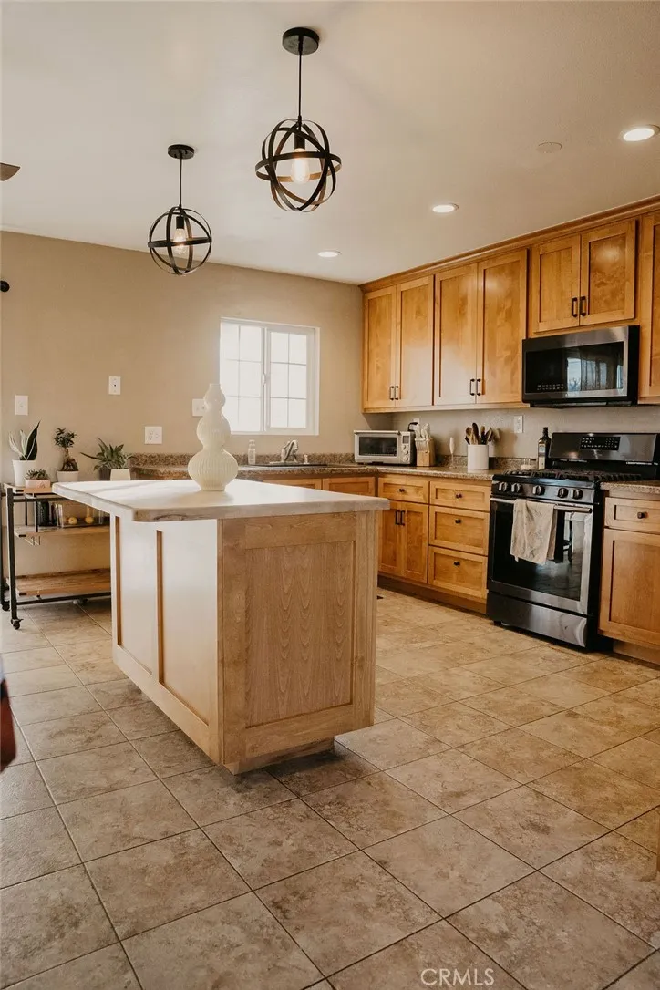 Additional image 44 of 1240 E Navajo St, Barstow, CA 92311