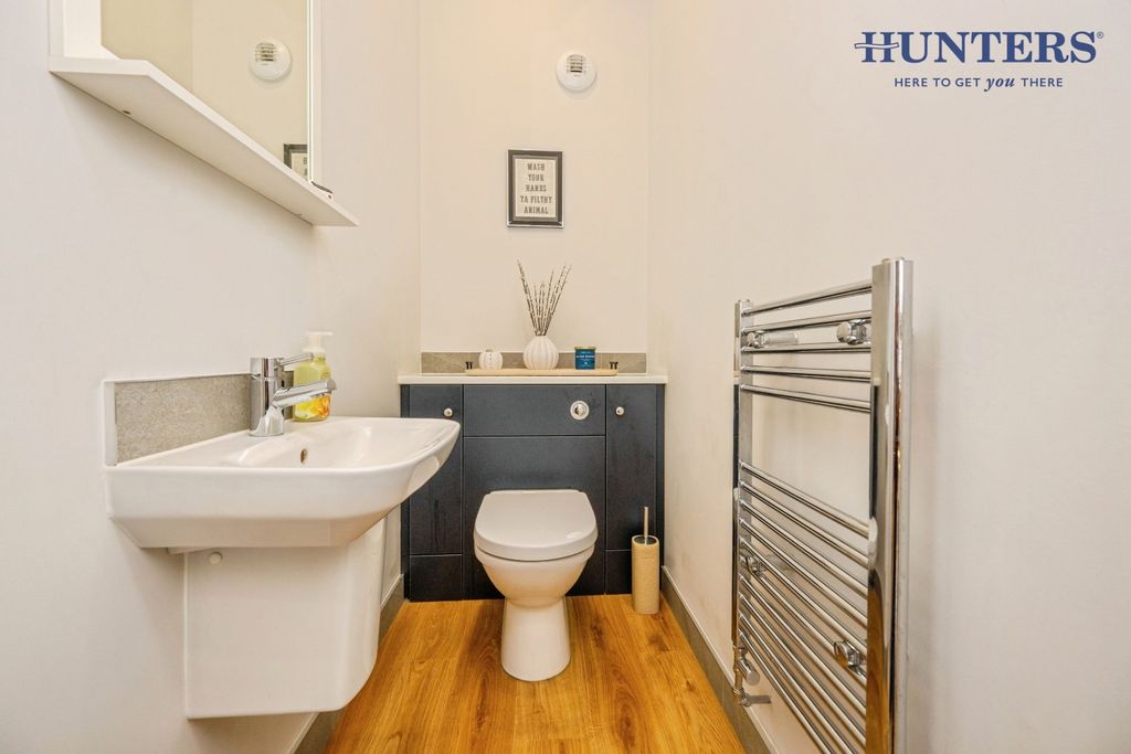Additional image 5 of 2 bed flat for saleCairns Close, Lichfield WS14