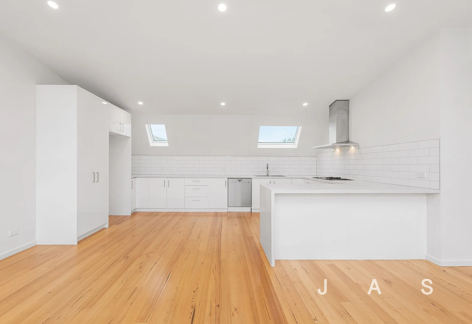 2/101 Roberts Street, Yarraville VIC 3013