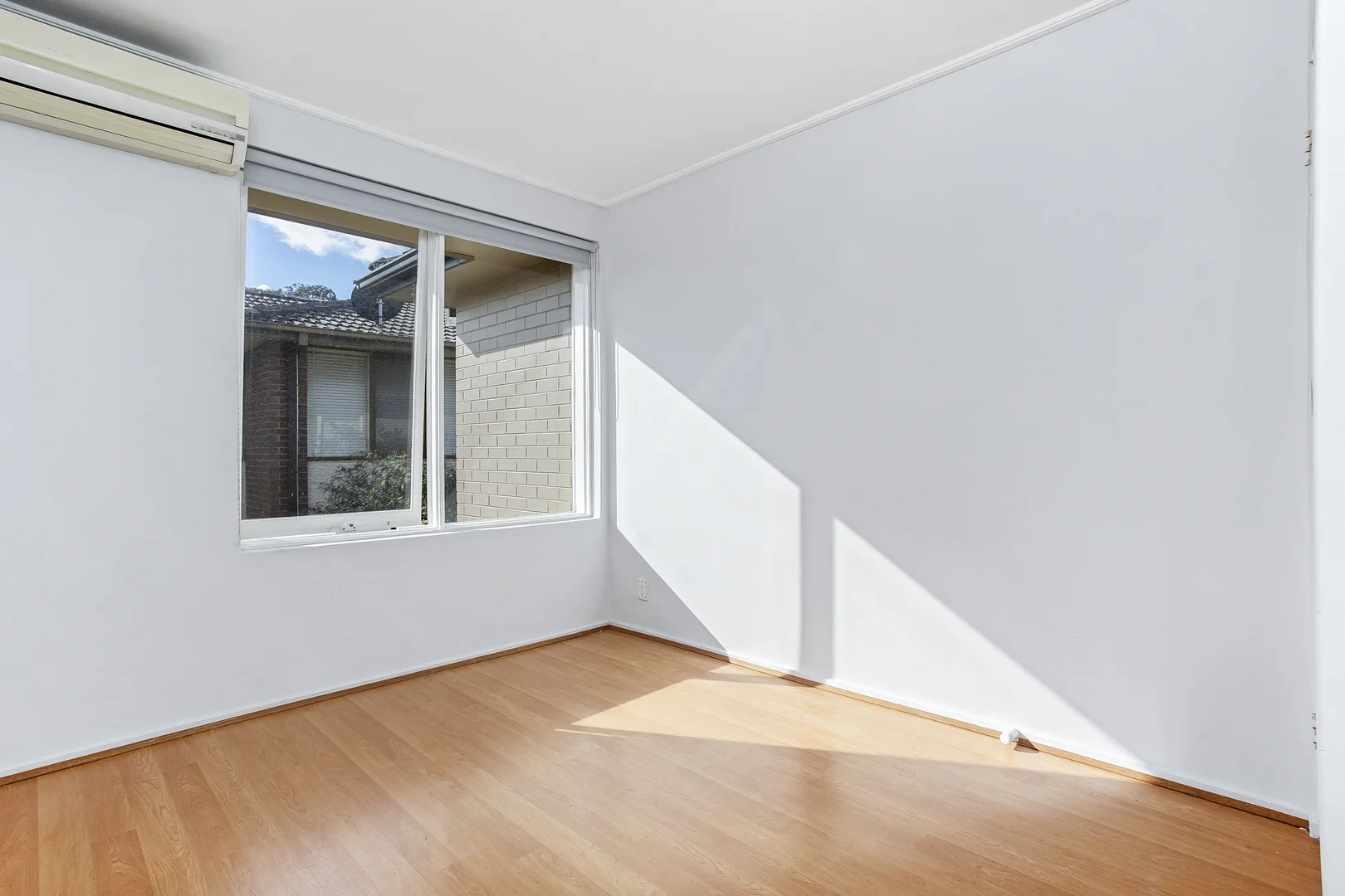 Additional image 4 of 4/14 Lyon Street, Essendon VIC 3040