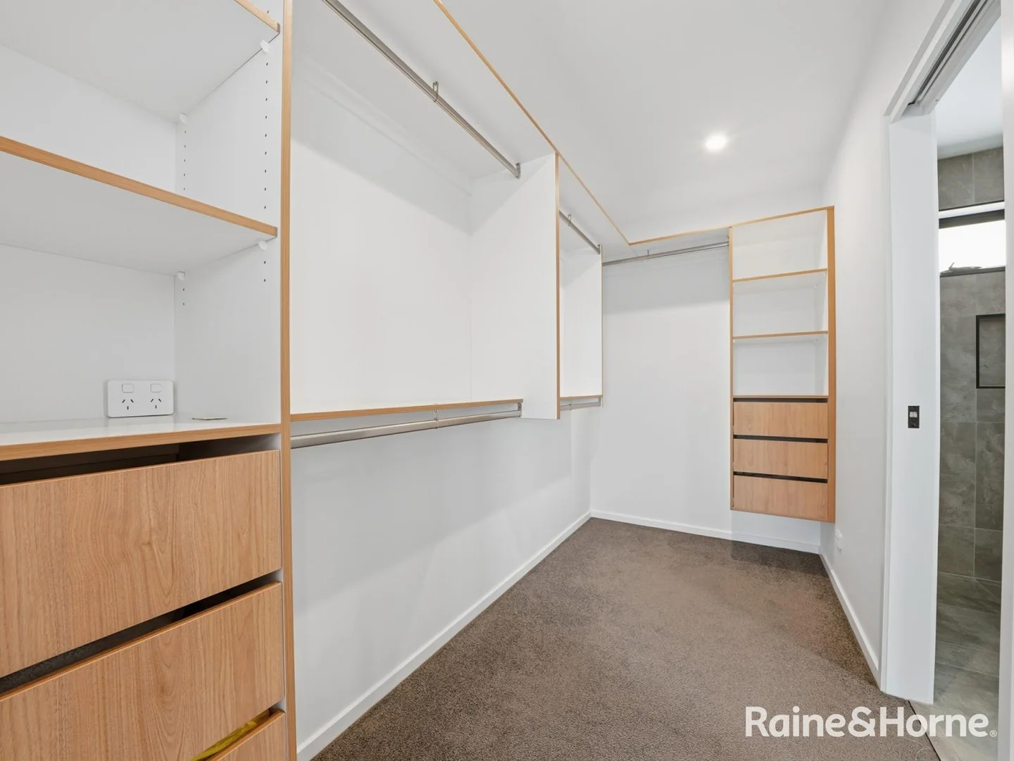 Additional image 6 of 1/10 Garrett Court, Oakdowns TAS 7019