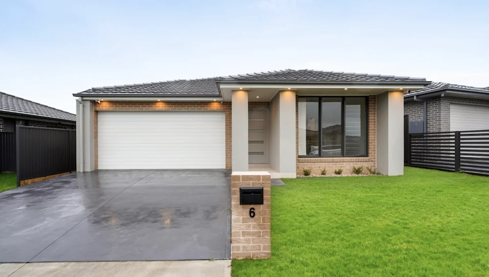 6 Beryl Street, Catherine Field NSW 2557