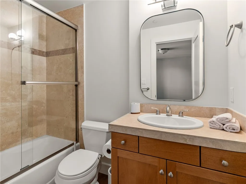 Additional image 36 of 305 Kansas Street Unit D, El Segundo, CA 90245