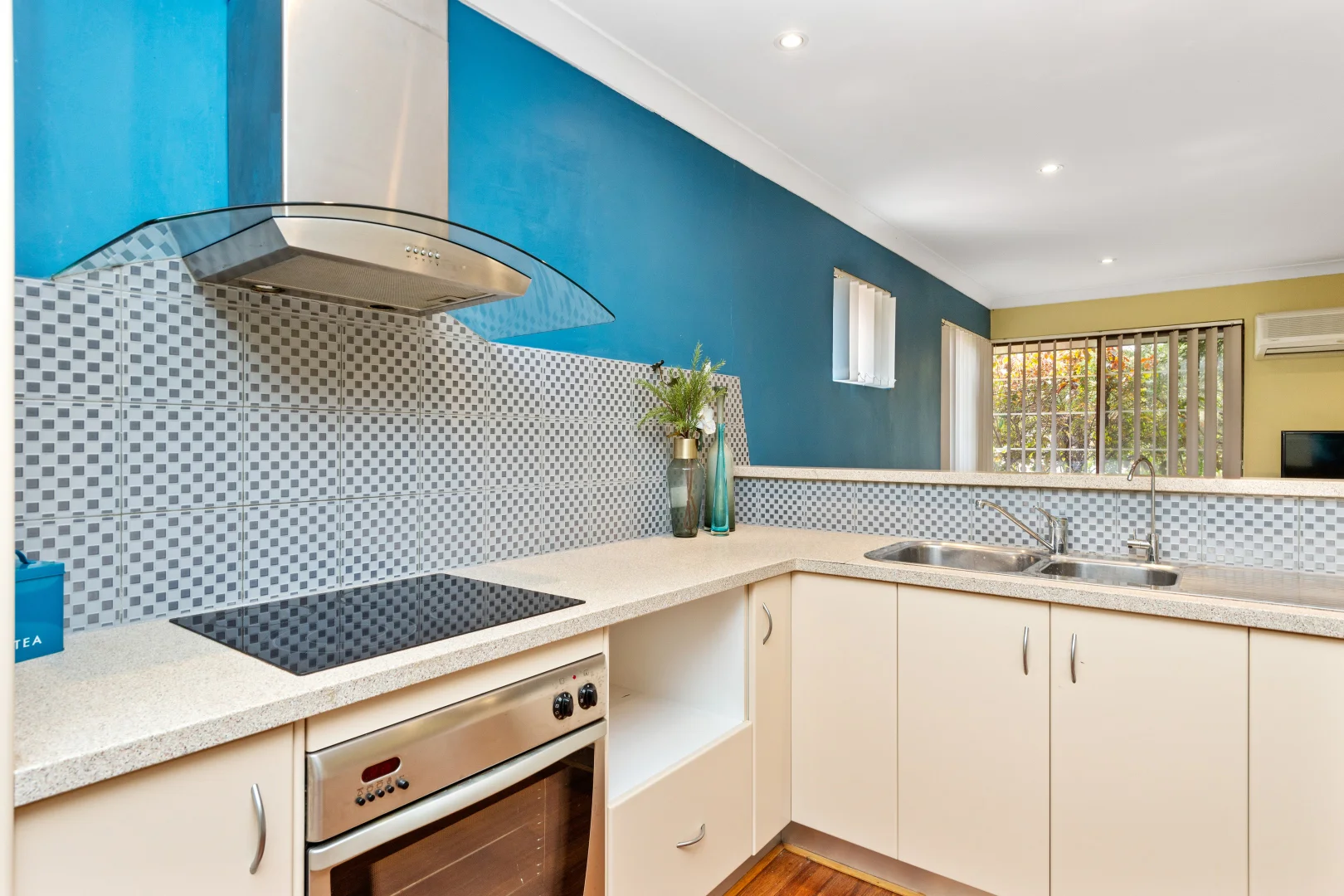 Additional image 11 of 5/65 Macleod Road, Applecross WA 6153