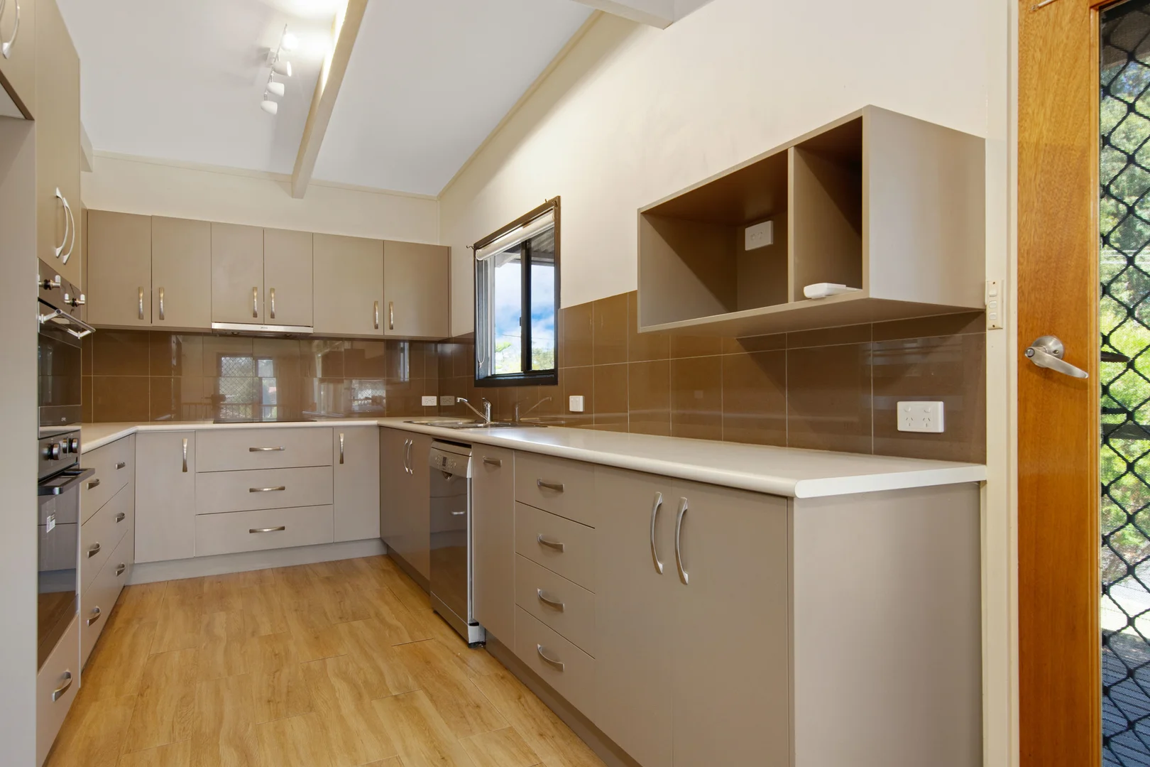 Additional image 4 of 12 Palana Street, Surfside NSW 2536