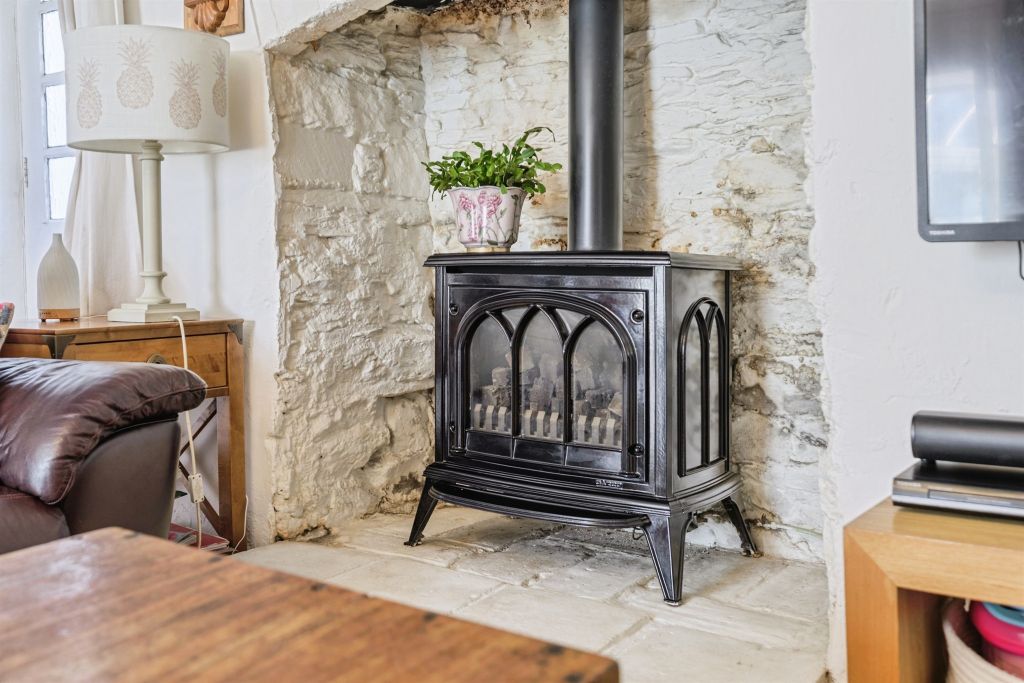 Additional image 5 of 3 bed semi-detached house for saleArcadia Road, Plymouth PL9