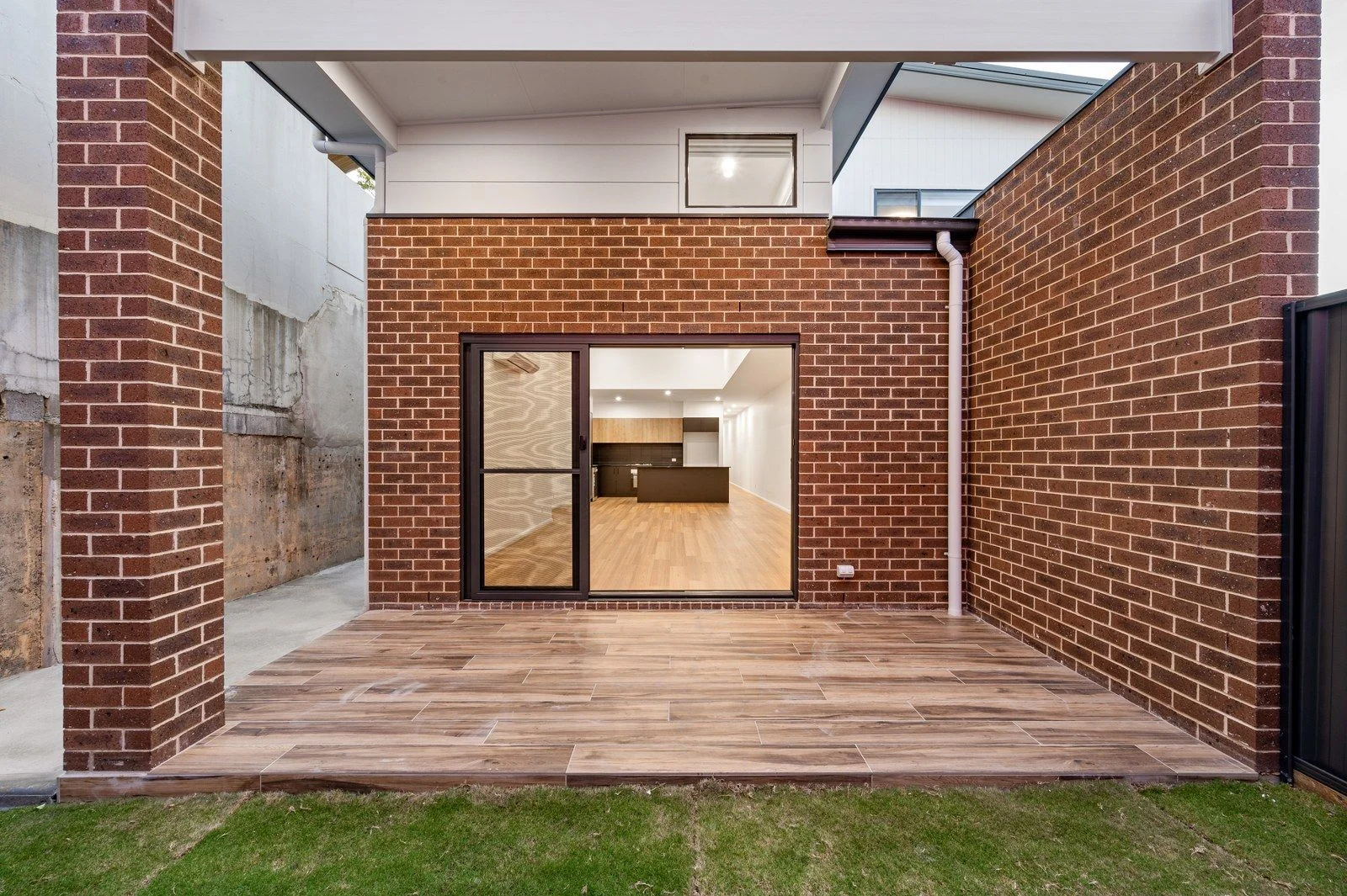 Additional image 14 of 127B Lawson Street, Hamilton NSW 2303