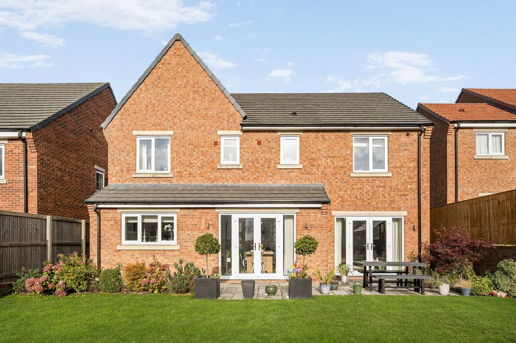 Additional image 5 of 5 bed detached house for saleWillow Drive, Harrogate HG3