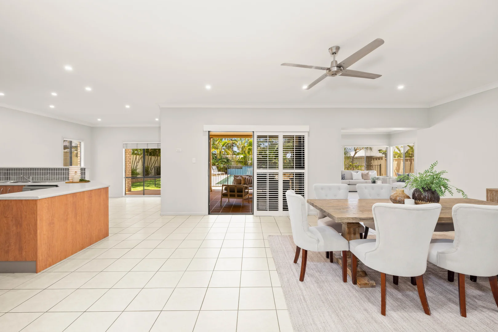 Additional image 8 of 33 Kimbolton Dr, Redland Bay QLD 4165