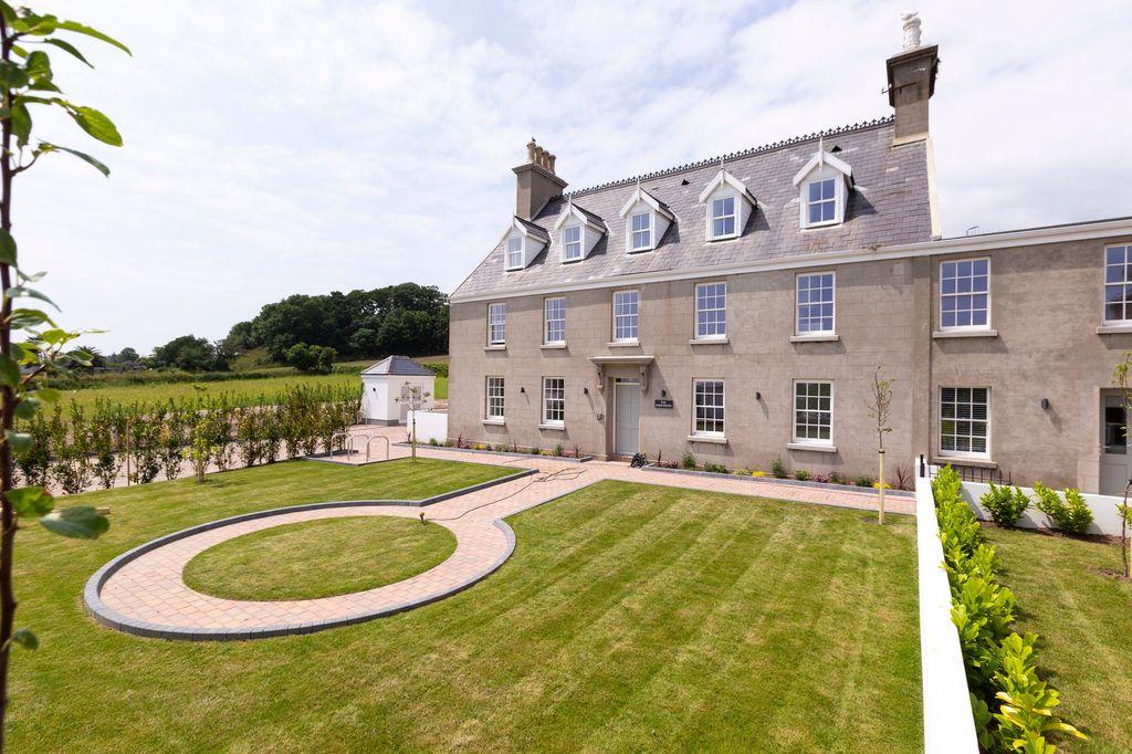 Additional image 13 of 2 bed flat for saleApt 5 The Farm House, Heritage Farm, St Clement JE2