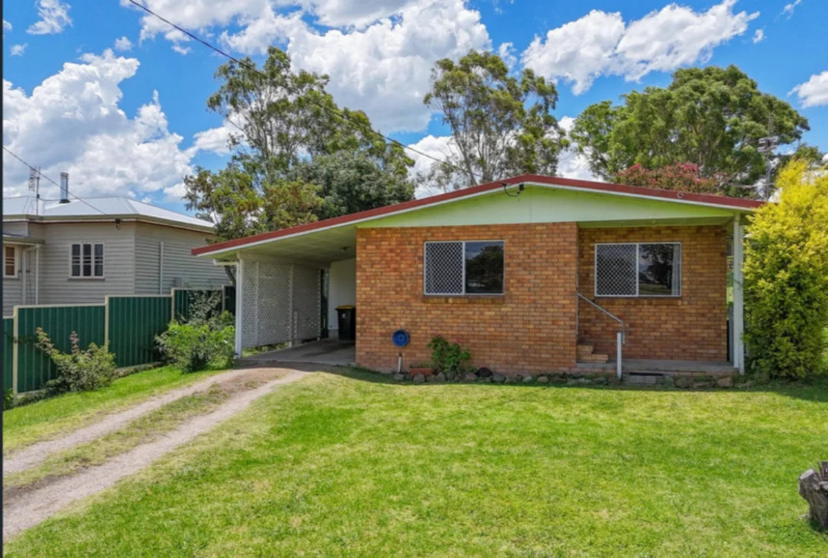 105 Cleary Street, Warwick QLD 4370