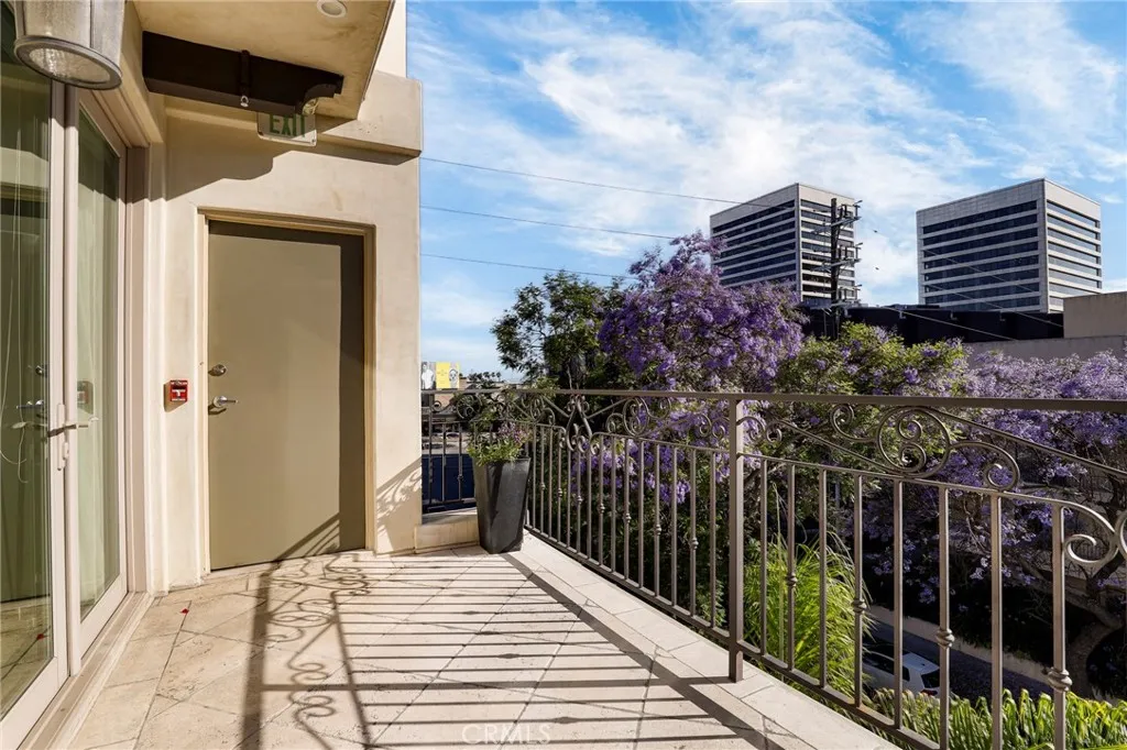 Additional image 19 of 1644 S Bentley Avenue Unit 401, Los Angeles, CA 90025