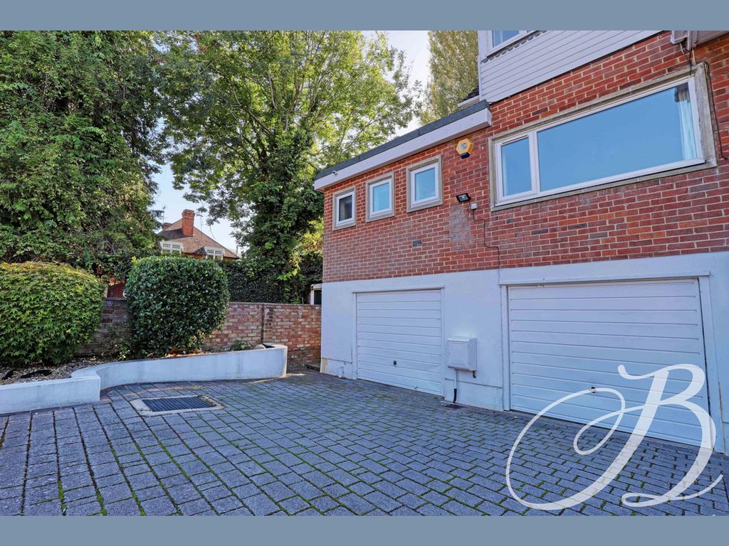 Additional image 20 of 5 bed detached house for saleRay Park Road, Maidenhead SL6