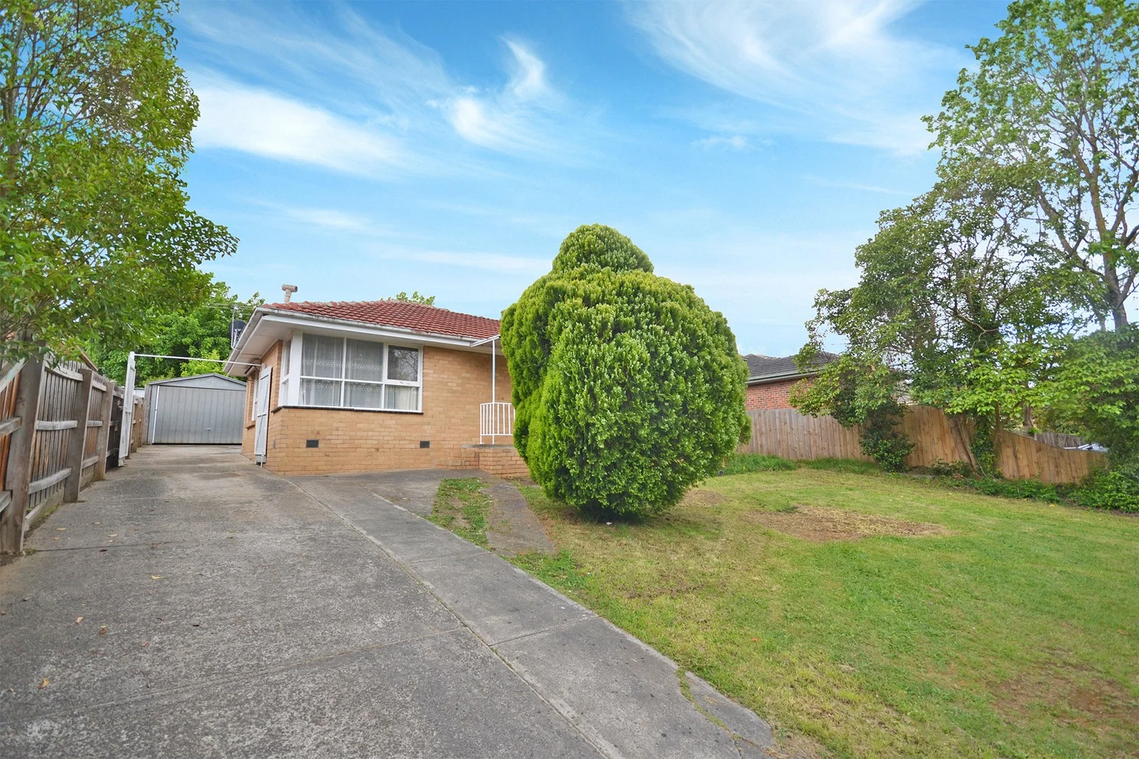 72 Croydondale Drive, Mooroolbark VIC 3138