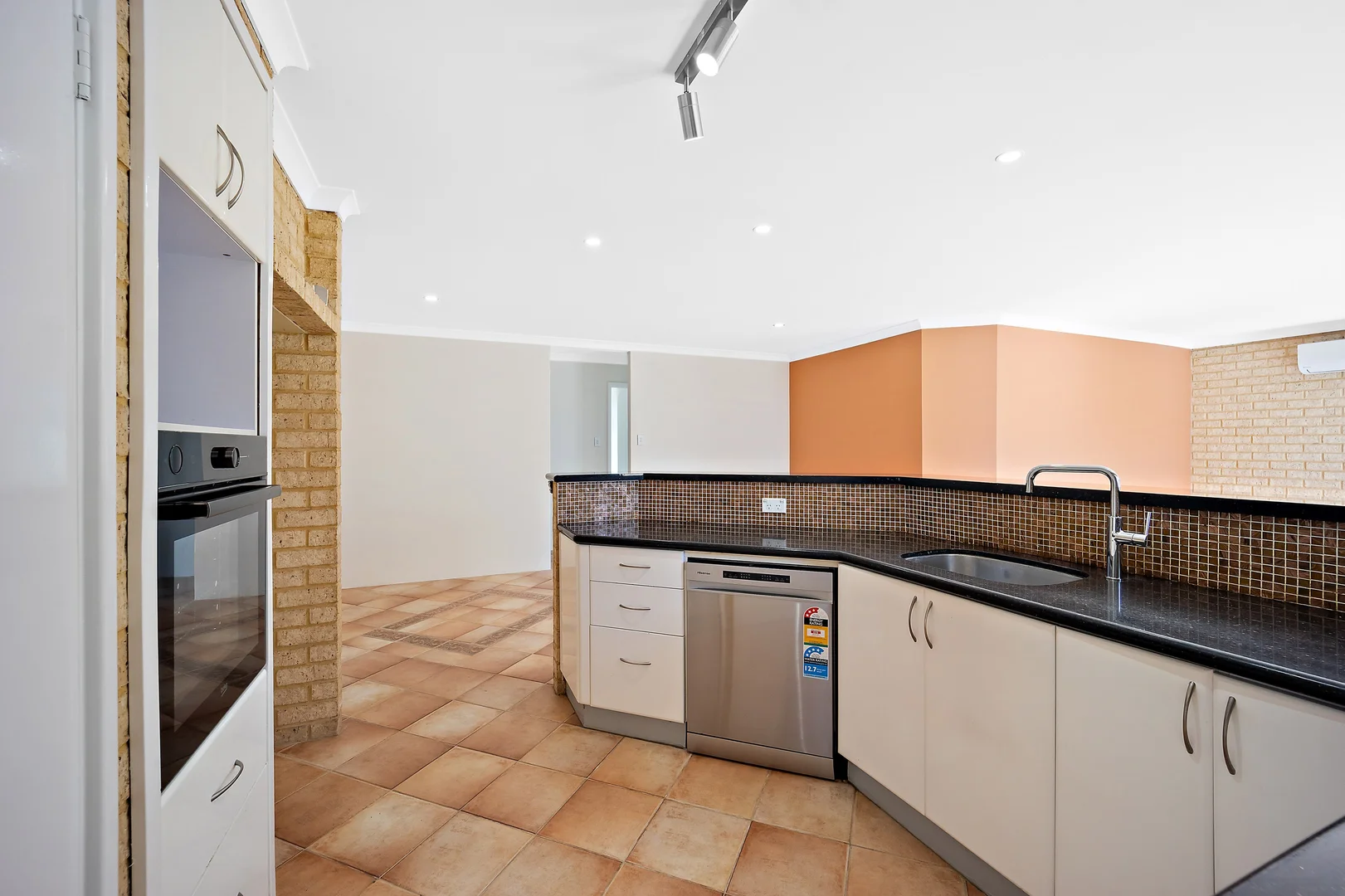 Additional image 3 of 17 Lurgan Place, Merriwa WA 6030