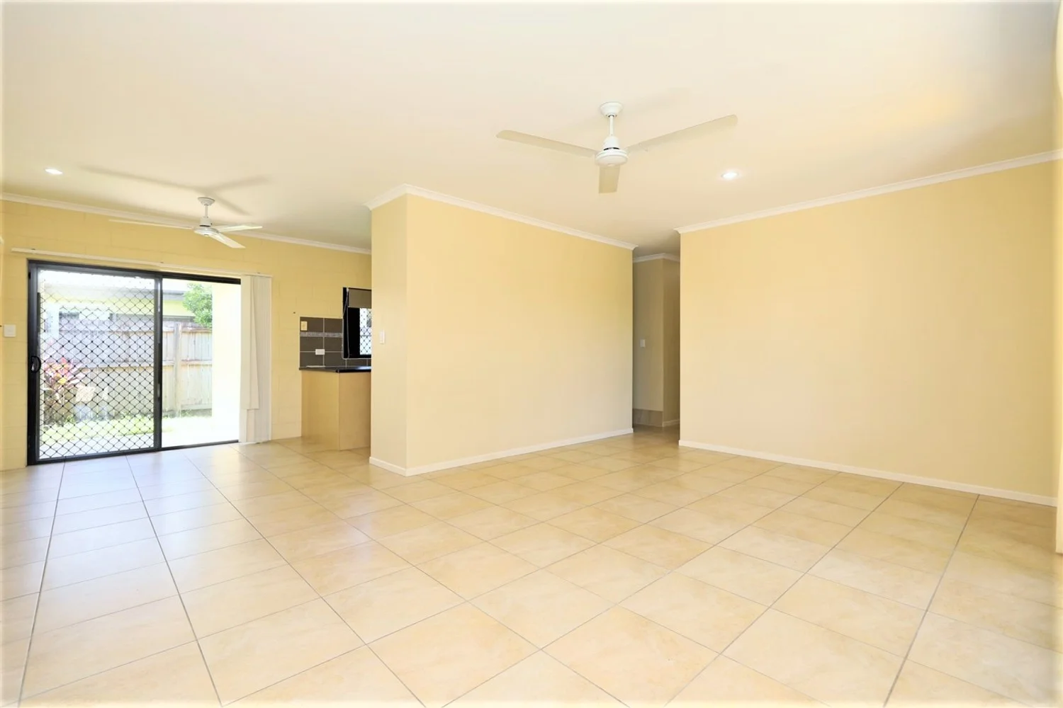 Additional image 6 of 2/47 Cooktown Road, Edmonton QLD 4869