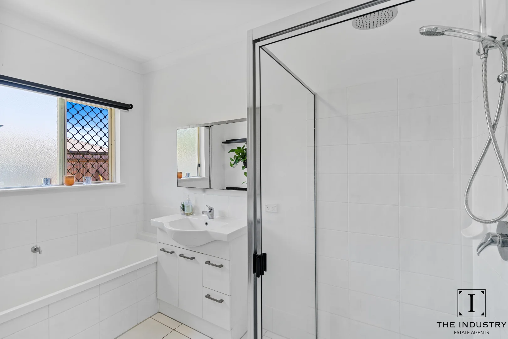 Additional image 10 of 47 Timberlea Drive East, Bentley Park QLD 4869