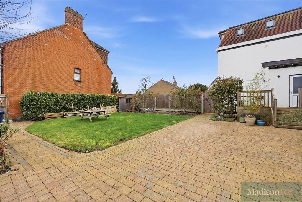 Additional image 26 of 7 bed semi-detached house for saleHigh Road, Loughton, Essex IG10