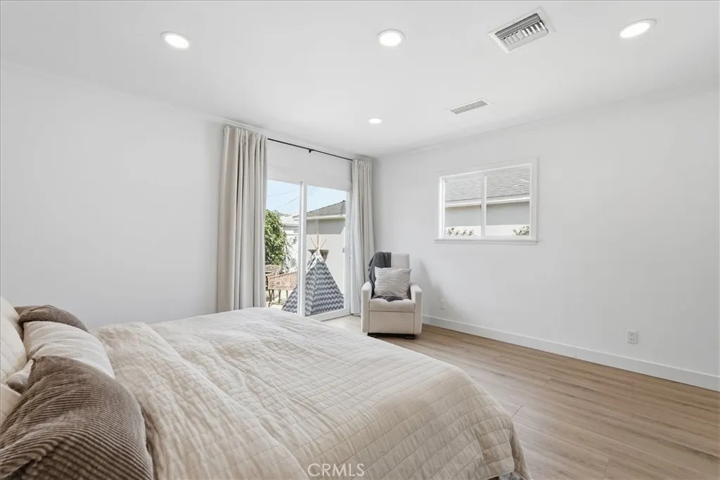 Additional image 16 of 2267 Mira Mar Avenue, Long Beach, CA 90815