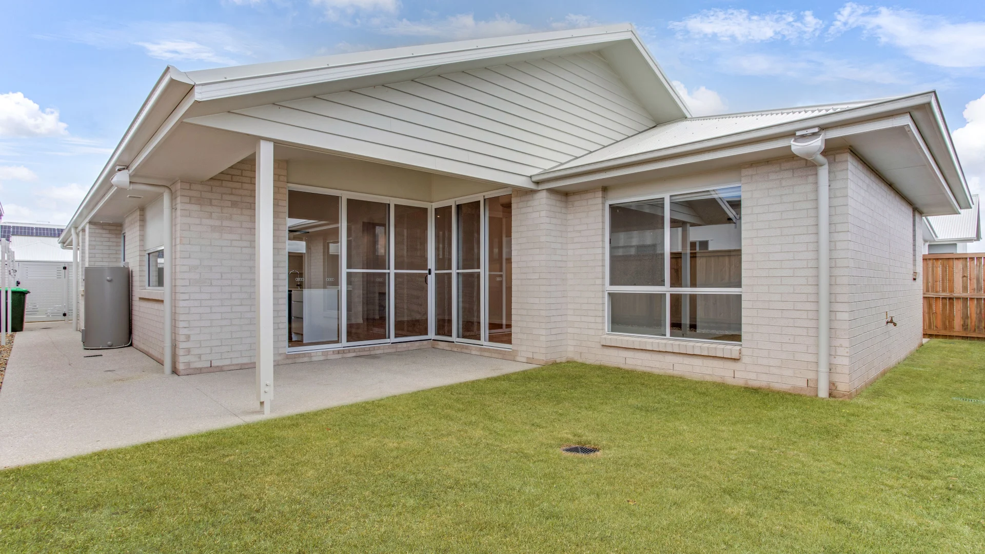 Additional image 7 of 62 Lindeman Crescent, Banya QLD 4551