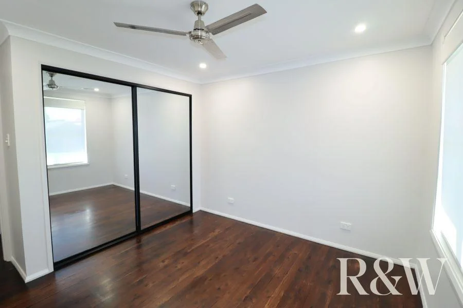 Additional image 4 of 8 Nightmist Grove, St Clair NSW 2759