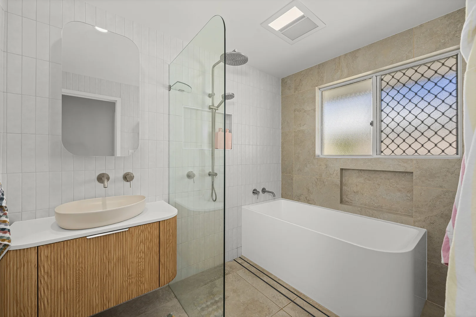Additional image 14 of 23 Willis Court, Mermaid Waters QLD 4218