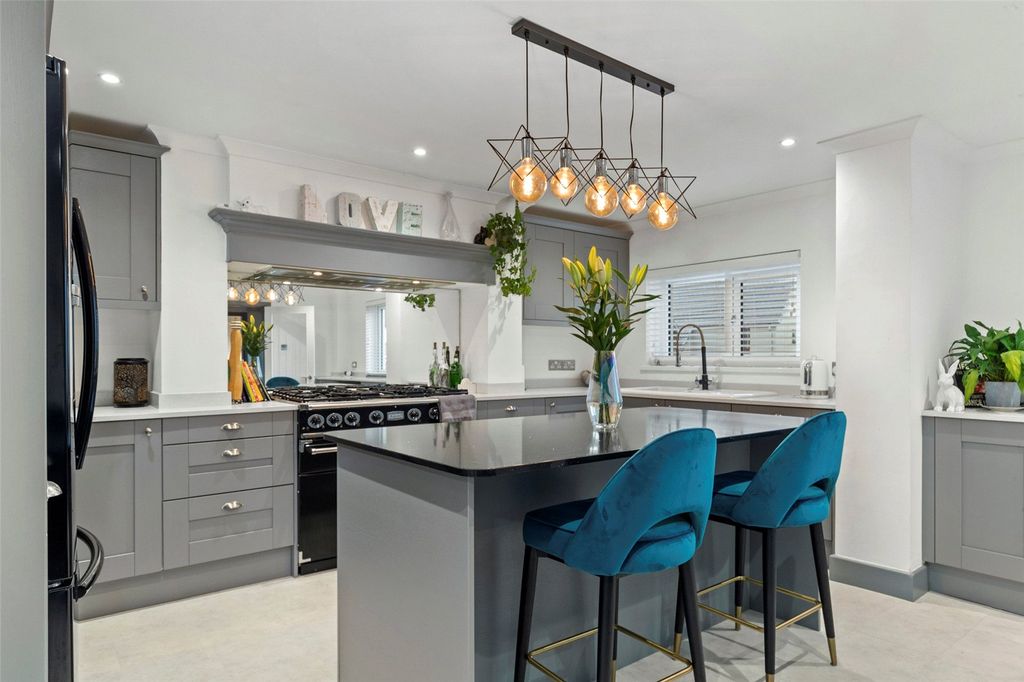 Additional image 3 of 3 bed detached house for saleWood Lane, Neyland, Milford Haven, Pembrokeshire SA73