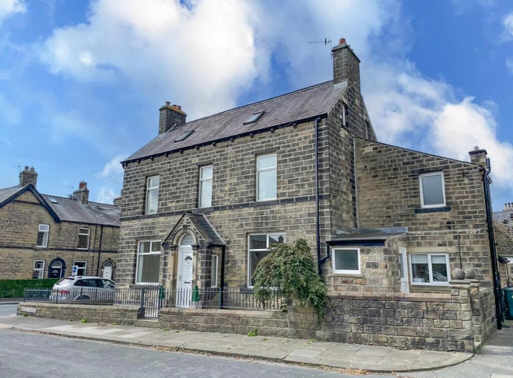 Green Avenue, Silsden