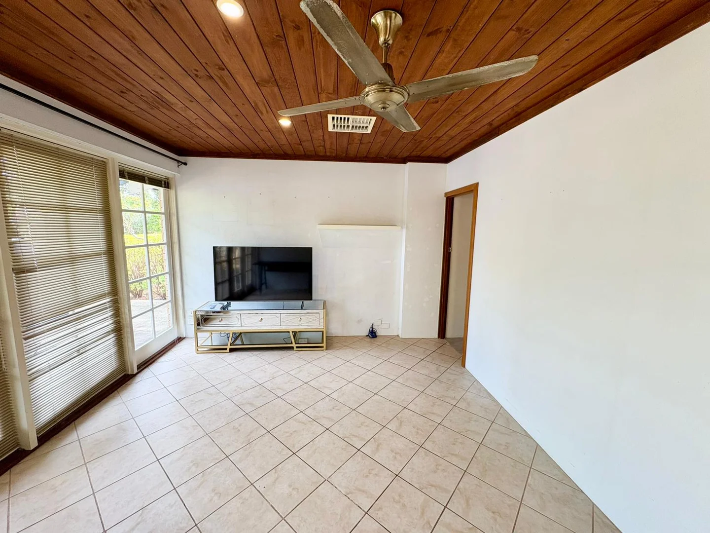Additional image 2 of 9A Ralston Road, Kardinya WA 6163
