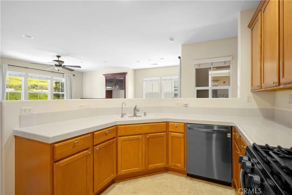 Additional image 16 of 15659 Vista Way Unit 100, Lake Elsinore, CA 92532
