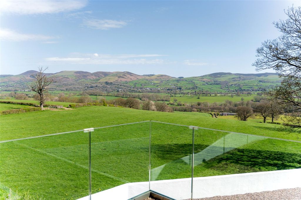 Additional image 24 of 4 bed detached house for saleGraigadwywynt, Ruthin, Denbighshire LL15