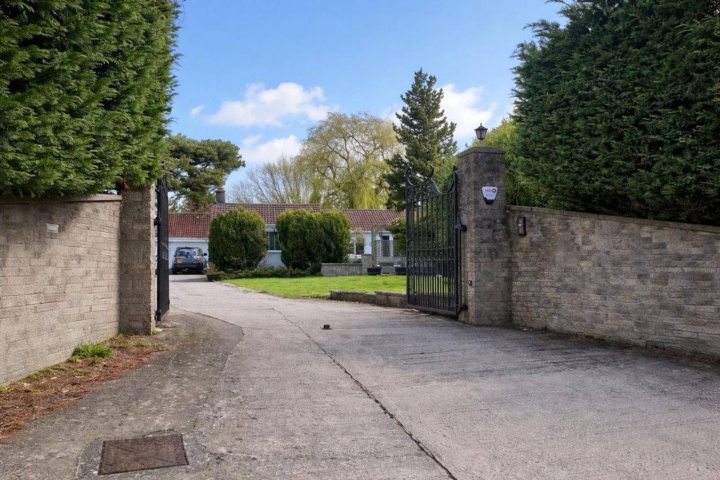 Additional image 2 of 3 bed detached bungalow for saleSleep Lane, Whitchurch, Bristol BS14