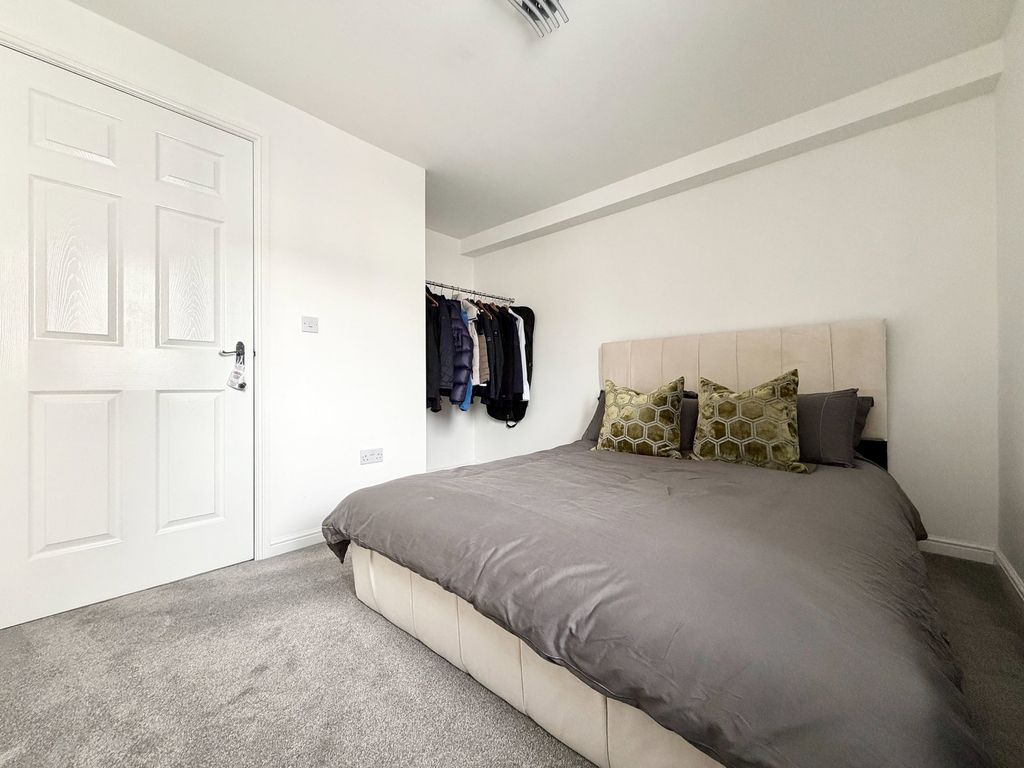 Additional image 15 of 2 bed flat for saleCrookston Court, Larbert FK5