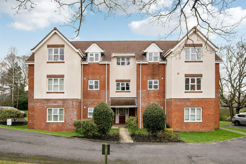 Alder Heights, Poole photo 3
