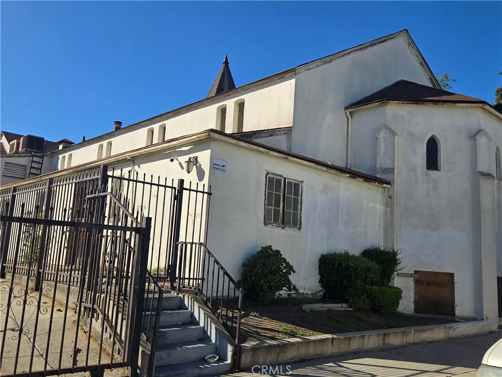 Additional image 4 of 7405 Normandie Avenue, Los Angeles, CA 90044