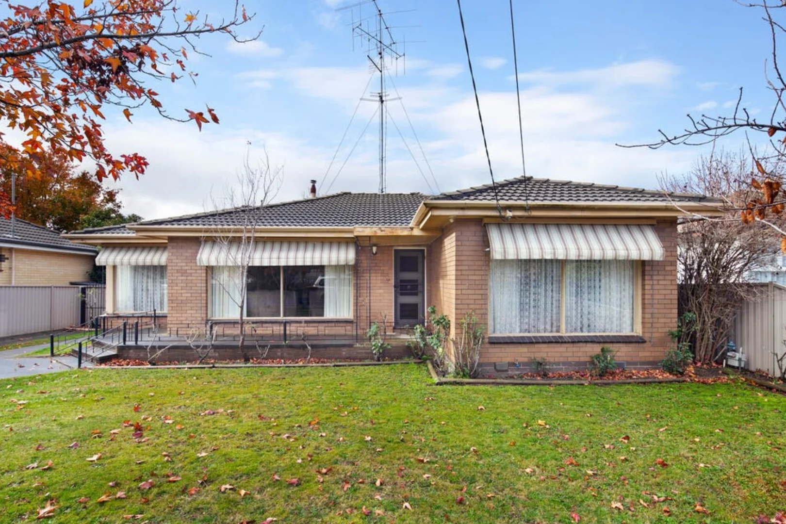 10 Ercil Street, Wendouree VIC 3355