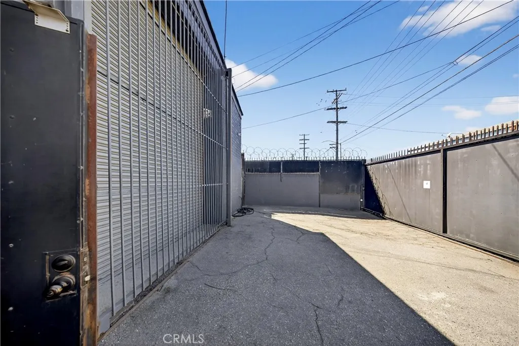 Additional image 16 of 5221 Pacific Blvd, Huntington Park, CA 90255