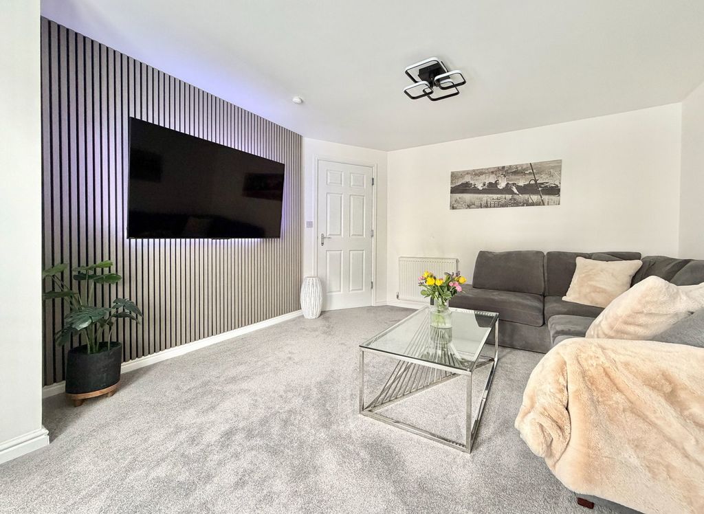 Additional image 7 of 2 bed flat for saleCrookston Court, Larbert FK5