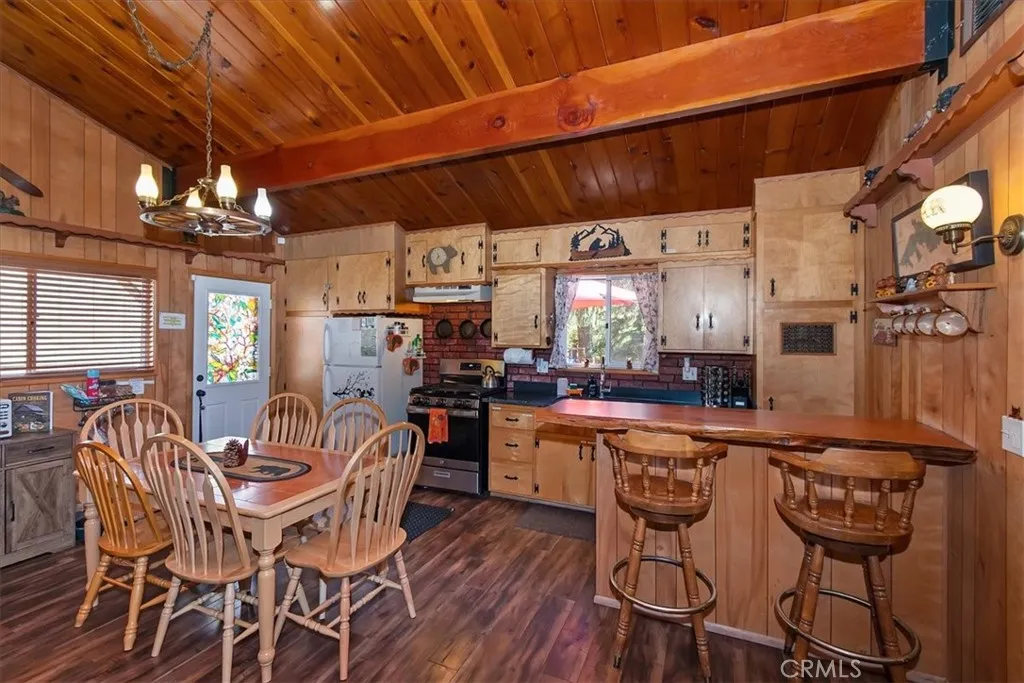 Additional image 42 of 42697 Cougar Rd, Big Bear Lake, CA 92315