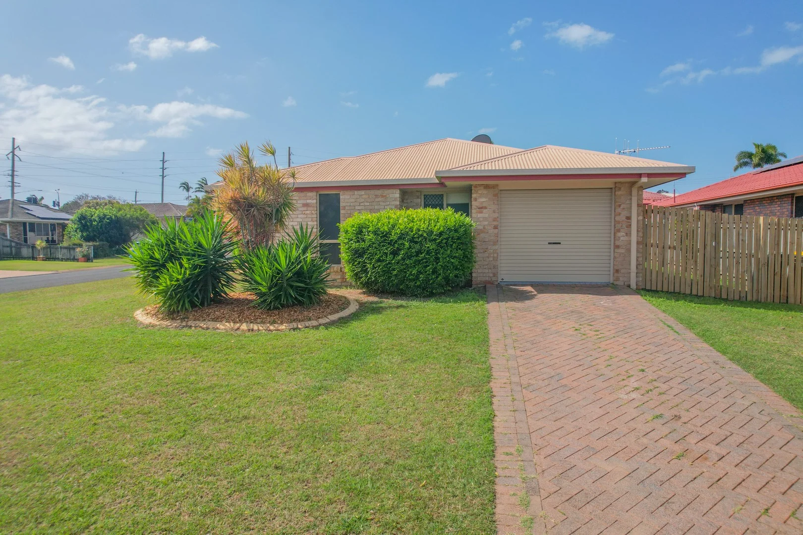11 Waratah Drive, Avoca QLD 4670
