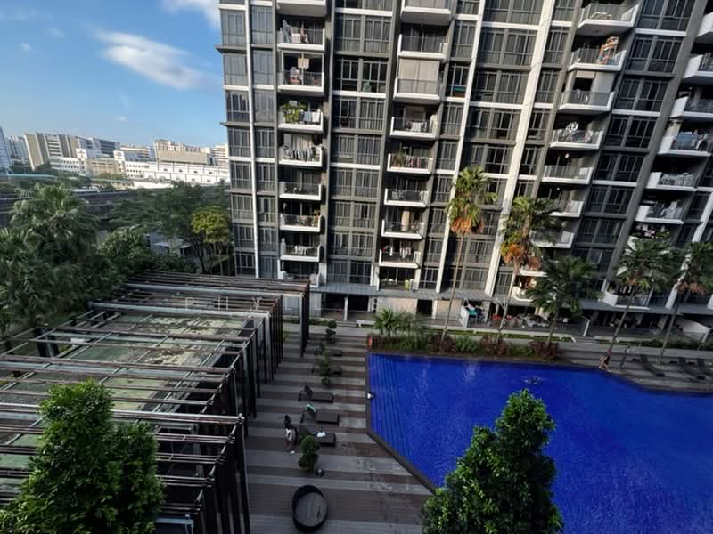 68 Sengkang Square photo 3