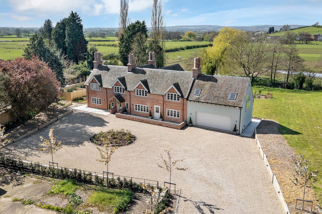4 bed detached house for saleYoxall Road Rugeley, Staffordshire WS15