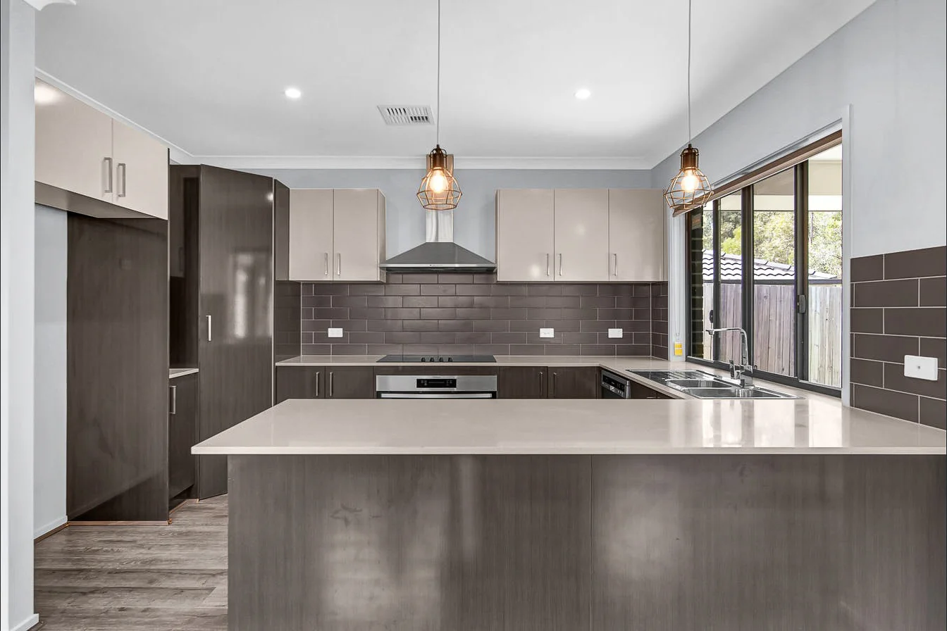 Additional image 6 of 12 John Storey CRT, Park Ridge QLD 4125