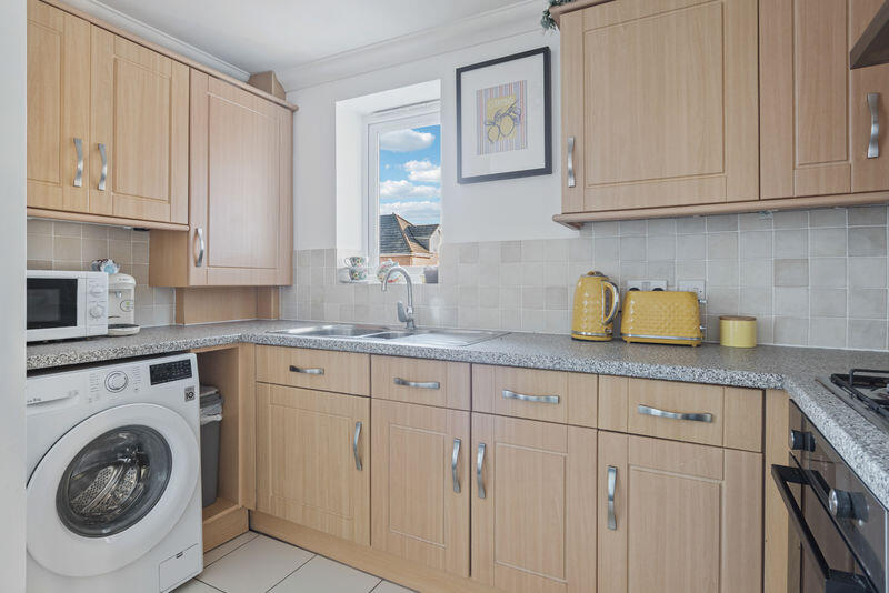 Layton Road, Poole photo 3